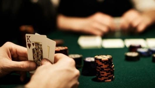 Poker Chuyên Nghiệp: Bí Kíp Thành Công Tại FIVE88